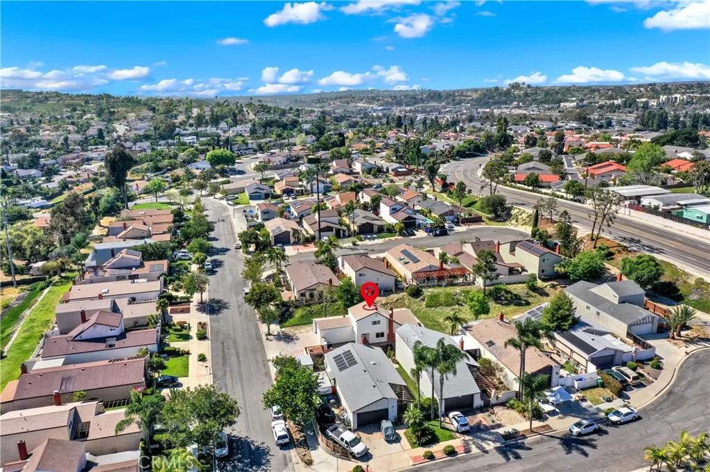 https://cdn.realtyfeed.com/cdn/127/306677794/db937bbe9e27251513bf77563fa63b87.webp