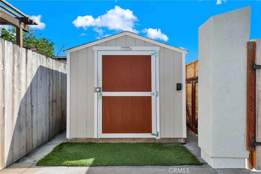 https://cdn.realtyfeed.com/cdn/127/306677794/f536725d43ccc1a767a3fc6d7aaebce0.webp