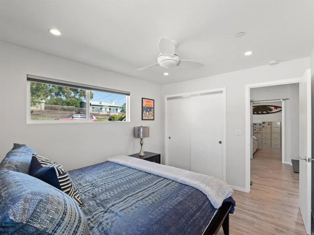 https://cdn.realtyfeed.com/cdn/127/306677815/1164e934df656b157685ae859baed846.webp