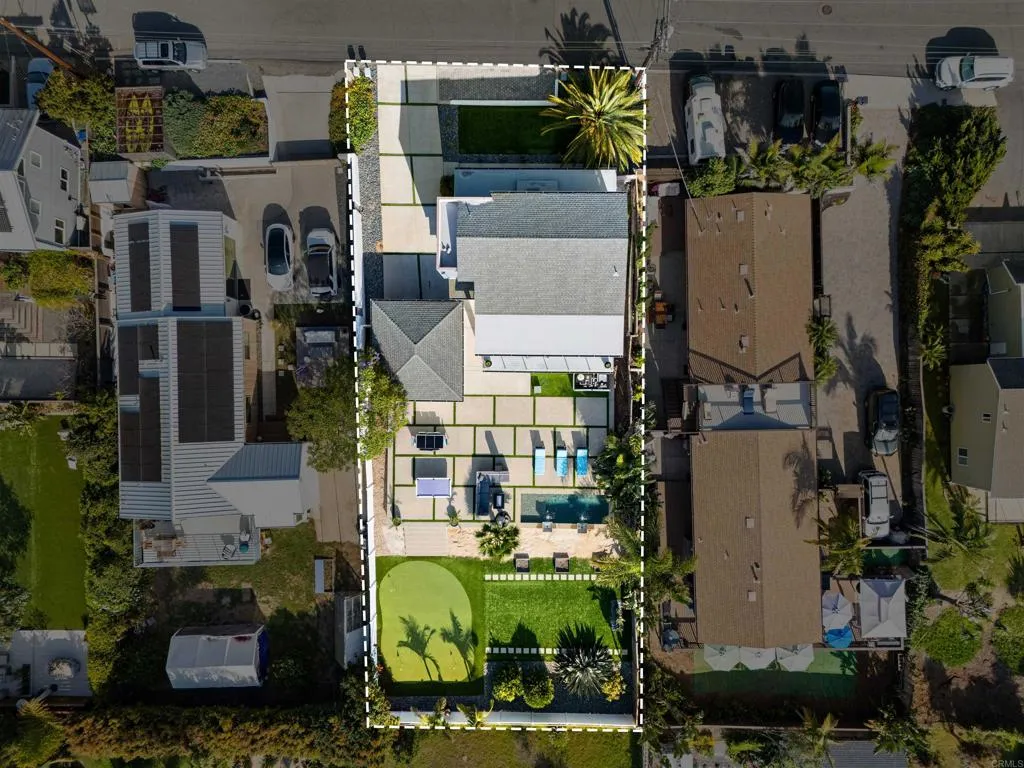 https://cdn.realtyfeed.com/cdn/127/306677815/17048779d29a0267940db6adda1cf496.webp