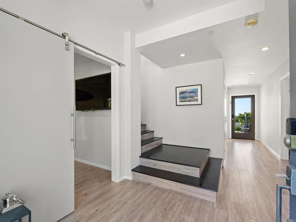 https://cdn.realtyfeed.com/cdn/127/306677815/3a5a5ea93909650ddc3fd54448cfe5fe.webp