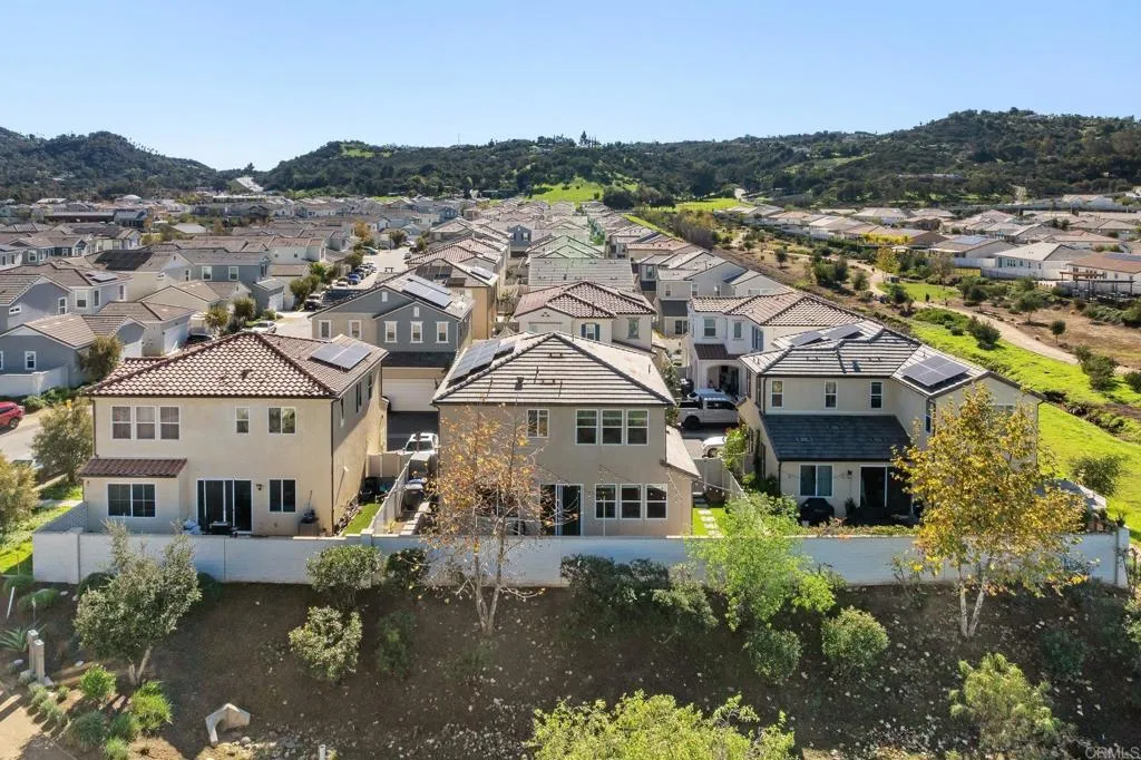 https://cdn.realtyfeed.com/cdn/127/306677817/39fed214438db1344e7c6741848a3530.webp
