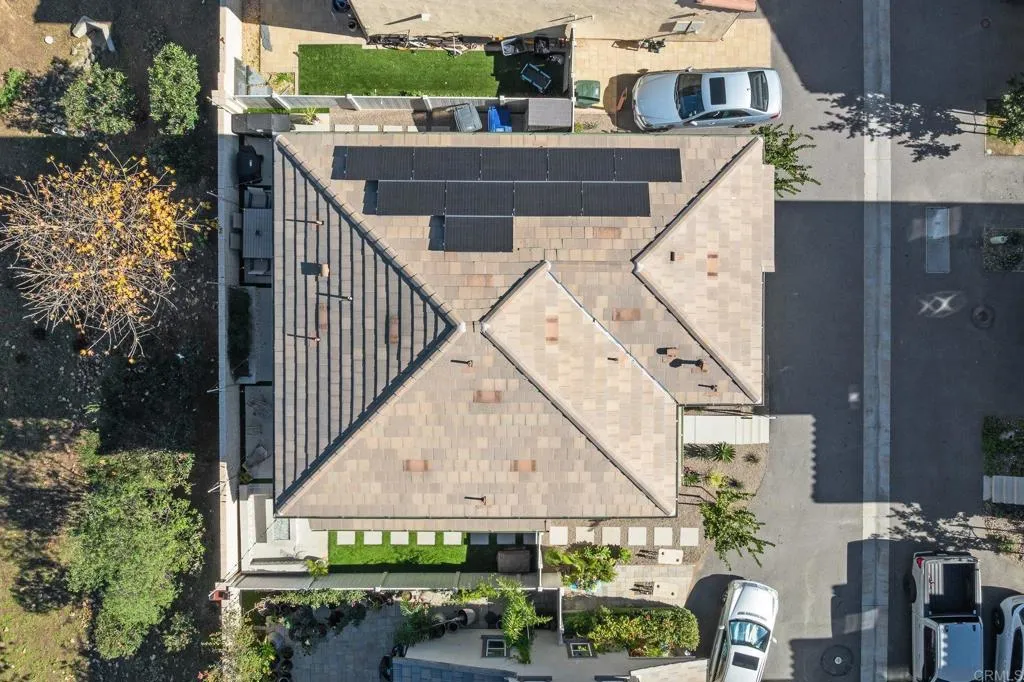 https://cdn.realtyfeed.com/cdn/127/306677817/42ee0f3c139e7c869d799e10a59f43da.webp