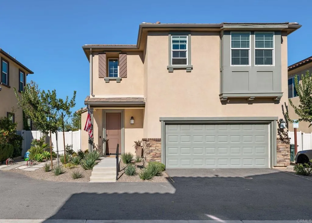 https://cdn.realtyfeed.com/cdn/127/306677817/4eb1e3adf1757dadd2cdab970d6664ee.webp