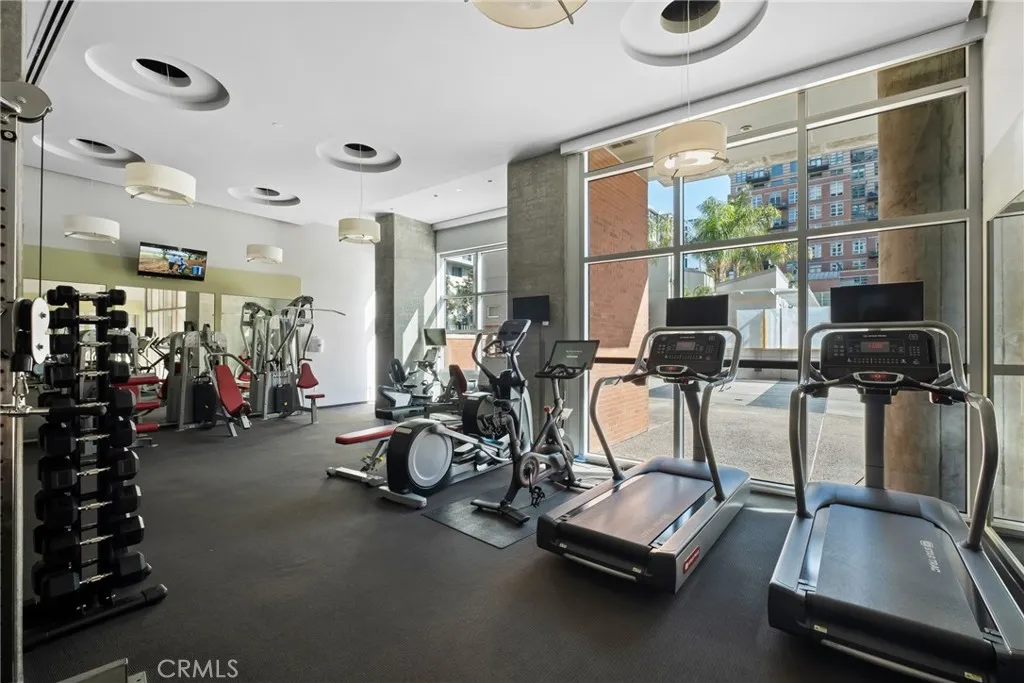 https://cdn.realtyfeed.com/cdn/127/306677852/ab6ff54b1a6c84990d40aa730da665d5.webp