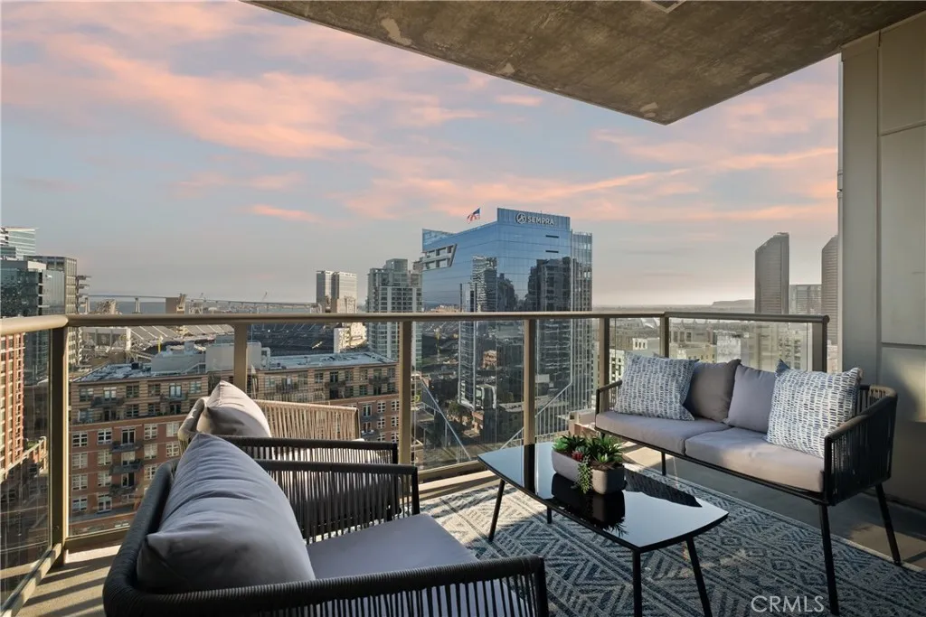 https://cdn.realtyfeed.com/cdn/127/306677852/cc4c0007ec325b83f45ae827a49d729d.webp