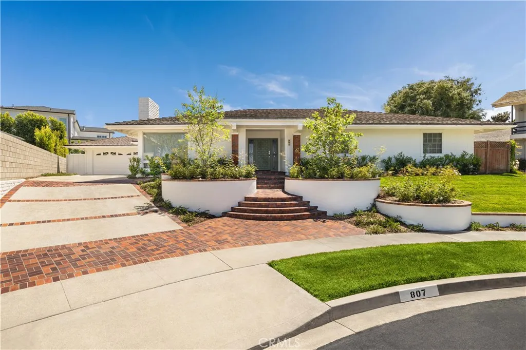 807 Aldebaran Circle, Newport Beach, CA 92660 - Main photo, Newport Beach, CA