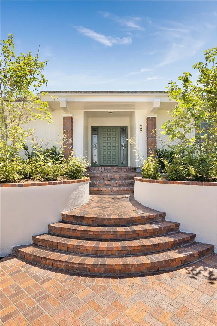 807 Aldebaran Circle, Newport Beach, CA 92660 - Photo 5 of 12, Newport Beach, CA