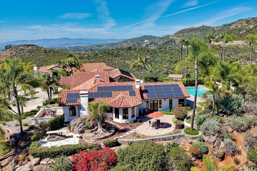 https://cdn.realtyfeed.com/cdn/127/306677969/0fd60f3316eb44099c8475c1b6b1dd27.webp