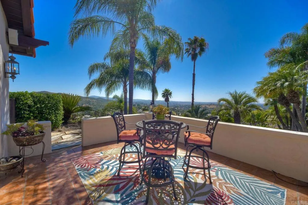 https://cdn.realtyfeed.com/cdn/127/306677969/54cf1162cf355d514a27c39602e96669.webp