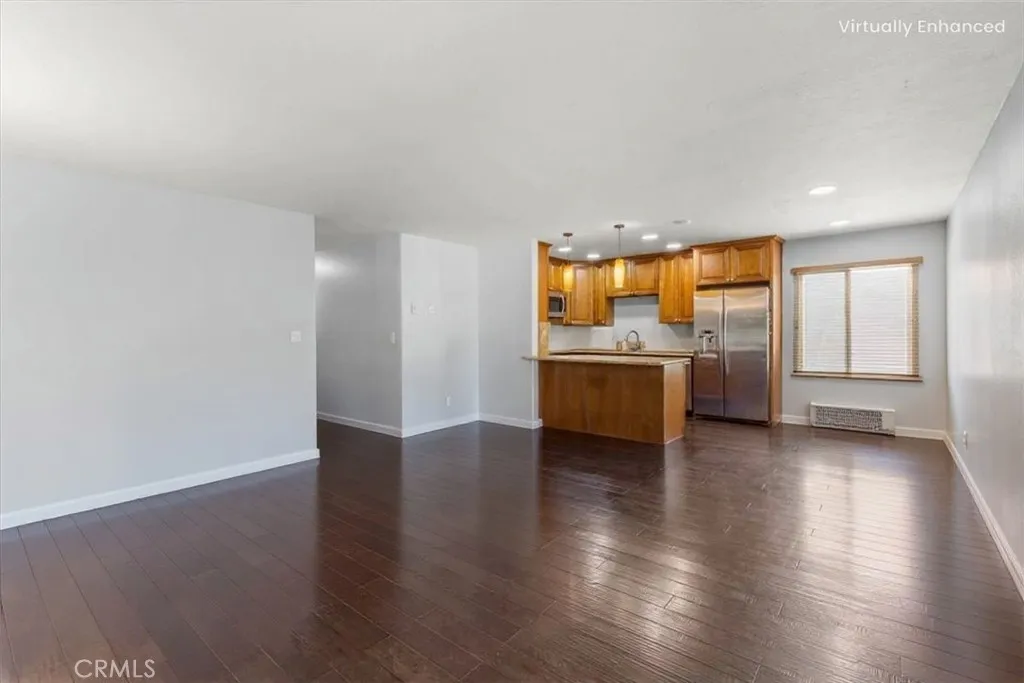 https://cdn.realtyfeed.com/cdn/127/306677971/5df22d451ced11cdab66c61ab71a9787.webp