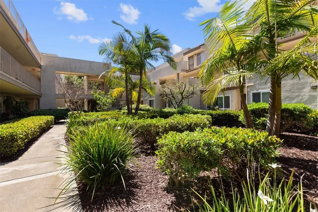 Photo #23: CV26041707 Listing: Photo #23