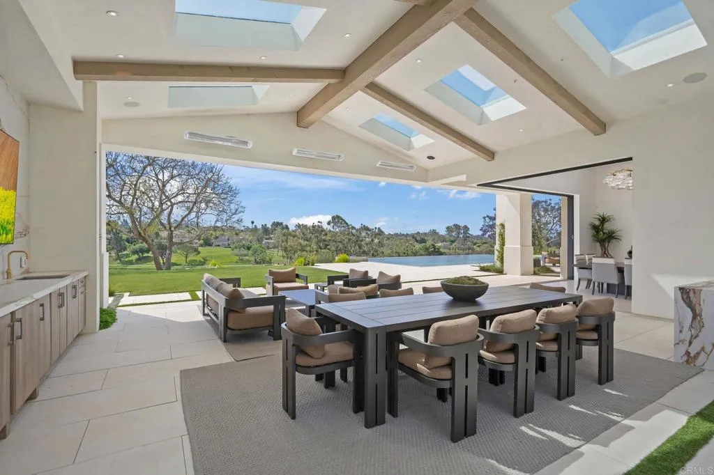 https://cdn.realtyfeed.com/cdn/127/306678053/1cd453404f7e37c61b10521e26a5f9b3.webp