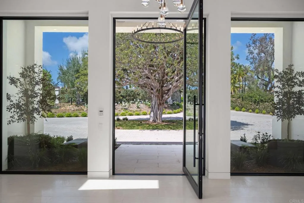 https://cdn.realtyfeed.com/cdn/127/306678053/d07c20c6da4bc2c53d5aca49d9b34648.webp