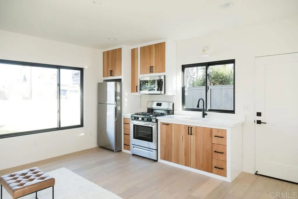 https://cdn.realtyfeed.com/cdn/127/306678077/2ed65fbe22327654b0c07cad1a4e84f2.webp