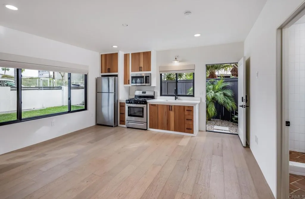https://cdn.realtyfeed.com/cdn/127/306678077/36553d7d57764d7db92543486145e8eb.webp
