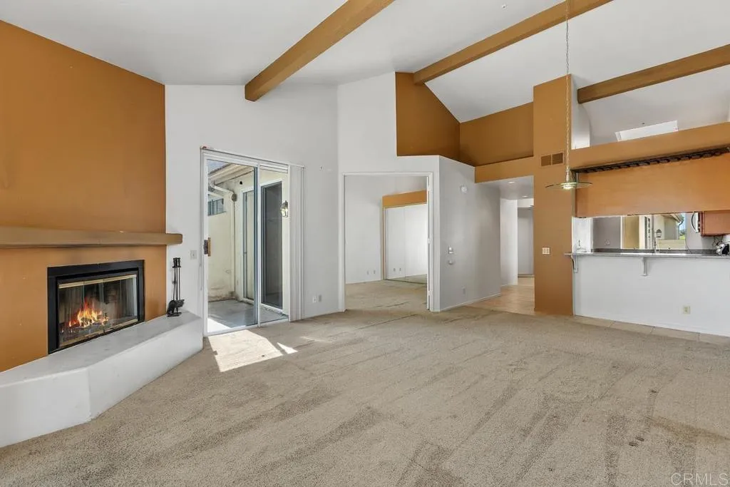 https://cdn.realtyfeed.com/cdn/127/306678108/65ad62e073755490545f78bca8fa2400.webp