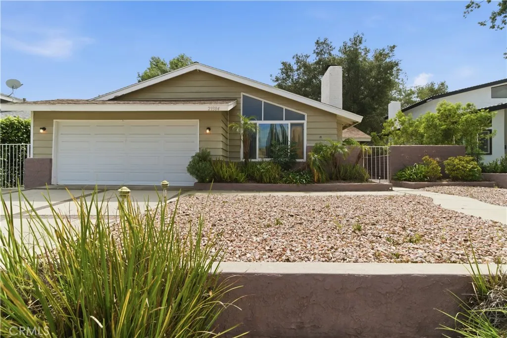 Agoura Hills, CA 91301