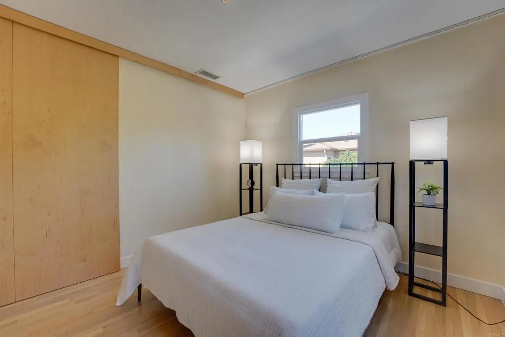 https://cdn.realtyfeed.com/cdn/127/306678294/339863b09e03b4f4beeee70f3a81cb40.webp