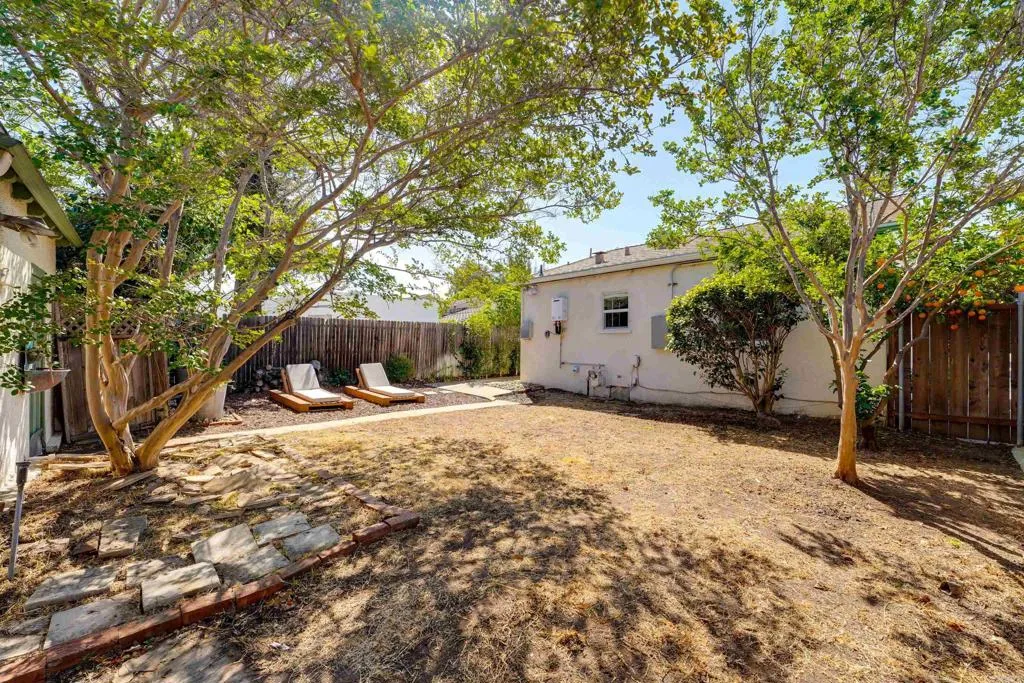 https://cdn.realtyfeed.com/cdn/127/306678294/514572788f643f45ca137f6885918d69.webp