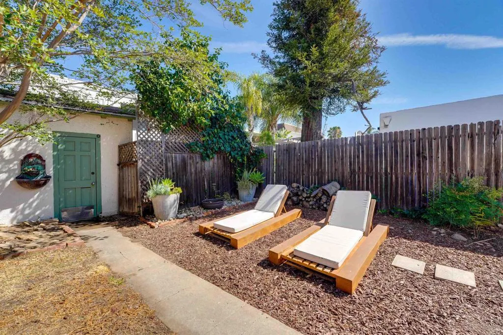 https://cdn.realtyfeed.com/cdn/127/306678294/cbf47757bef8ea7951a997db092ae6d4.webp
