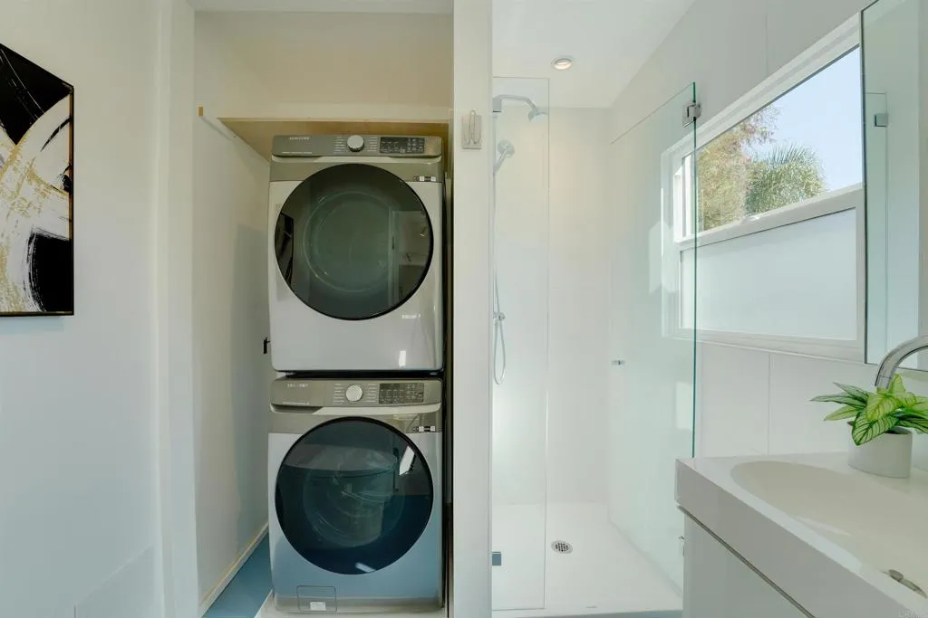 https://cdn.realtyfeed.com/cdn/127/306678294/e80956f0353007f6c8aa95d38bceb204.webp
