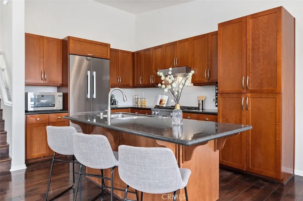 https://cdn.realtyfeed.com/cdn/127/306678296/2af5476ff0e069b422c5d3c812b19c97.webp