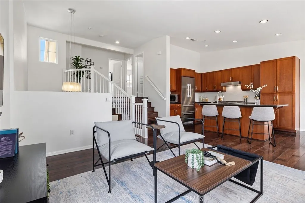 https://cdn.realtyfeed.com/cdn/127/306678296/60513db173e5bccdfa69156bdc713ff9.webp