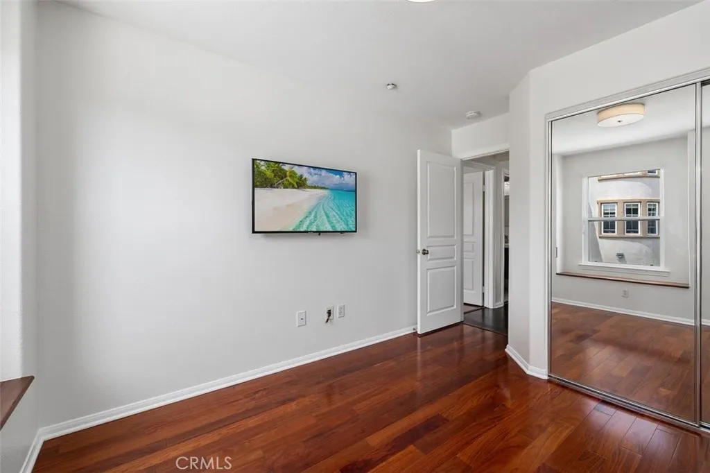 https://cdn.realtyfeed.com/cdn/127/306678296/61b1bbf57592b58c4046fc1b079d5191.webp