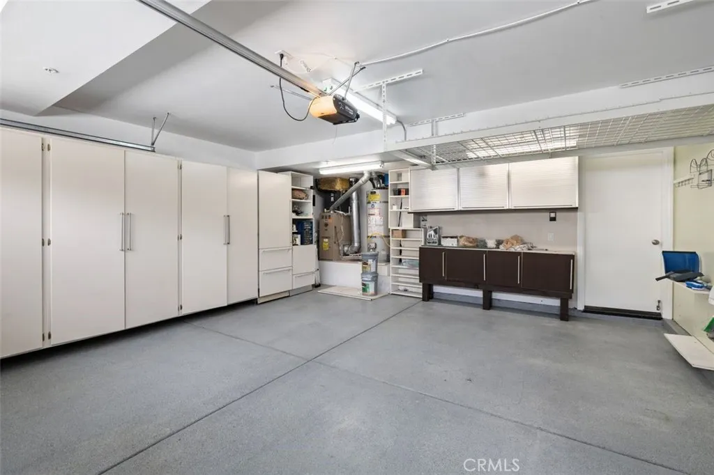 https://cdn.realtyfeed.com/cdn/127/306678296/768fc15be656eaa4a69f8e78152d637b.webp