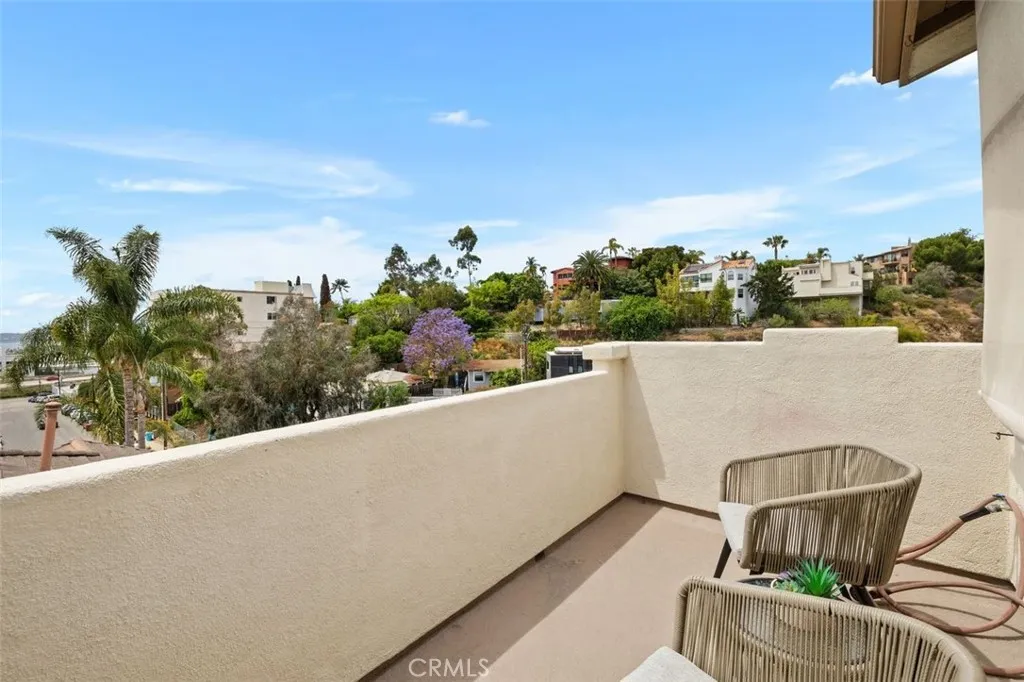 https://cdn.realtyfeed.com/cdn/127/306678296/94facc9a132552f0a9ca6831271efaf1.webp