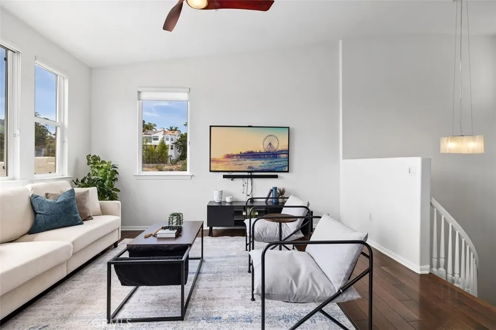 https://cdn.realtyfeed.com/cdn/127/306678296/b2c53e5d50a85994f5934cde05d261af.webp