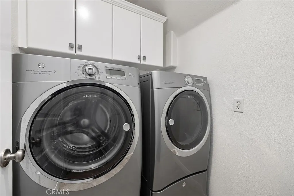 https://cdn.realtyfeed.com/cdn/127/306678296/ccb2227eb7a69e03512e69304d01aa10.webp