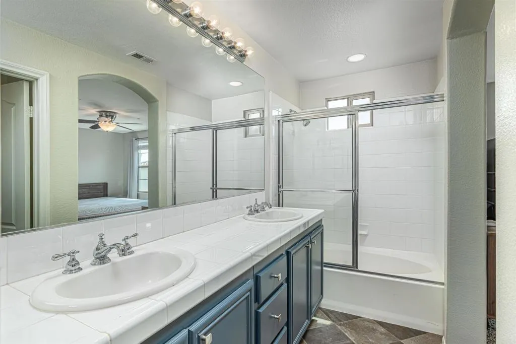 Photo #13: PTP2602353 Listing: Photo #13