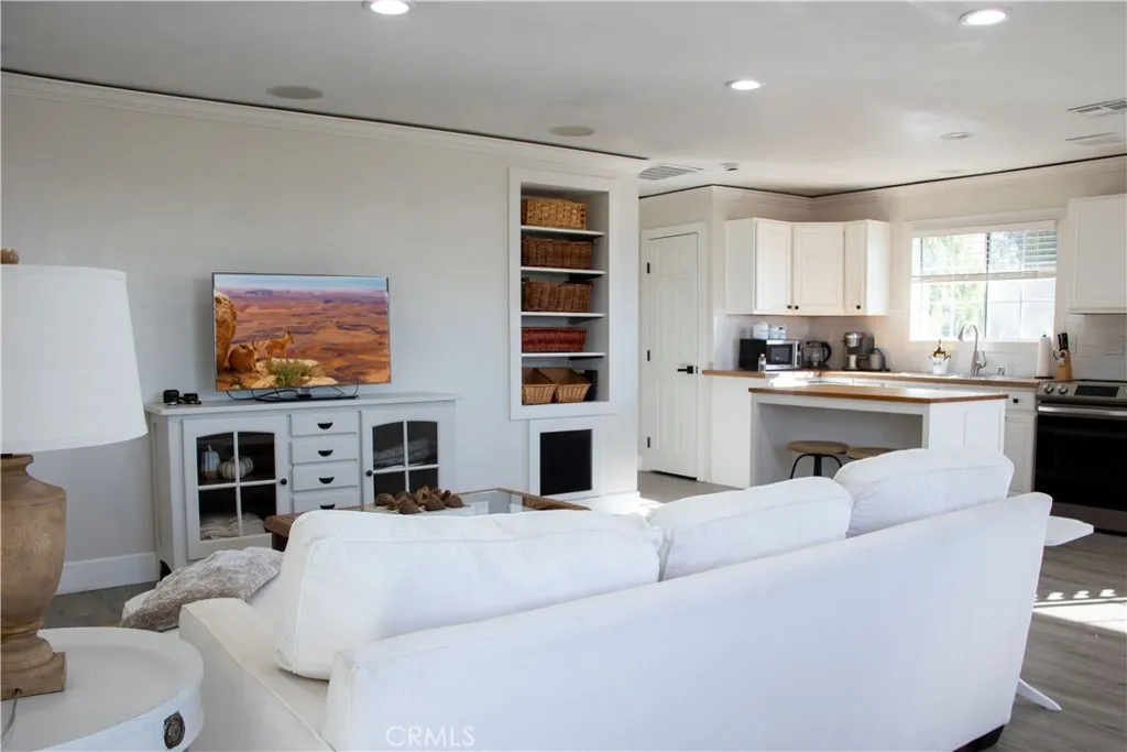 37645 Via De Los Arboles UNIT B, Temecula, CA, 92592