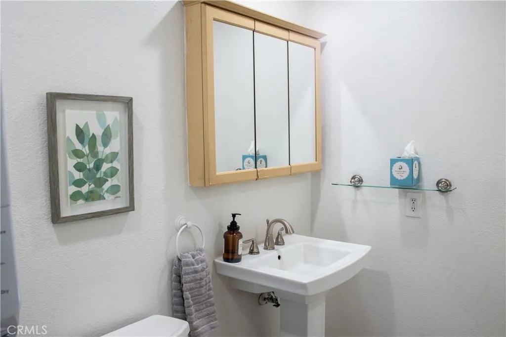 37645 Via De Los Arboles UNIT B, Temecula, CA, 92592