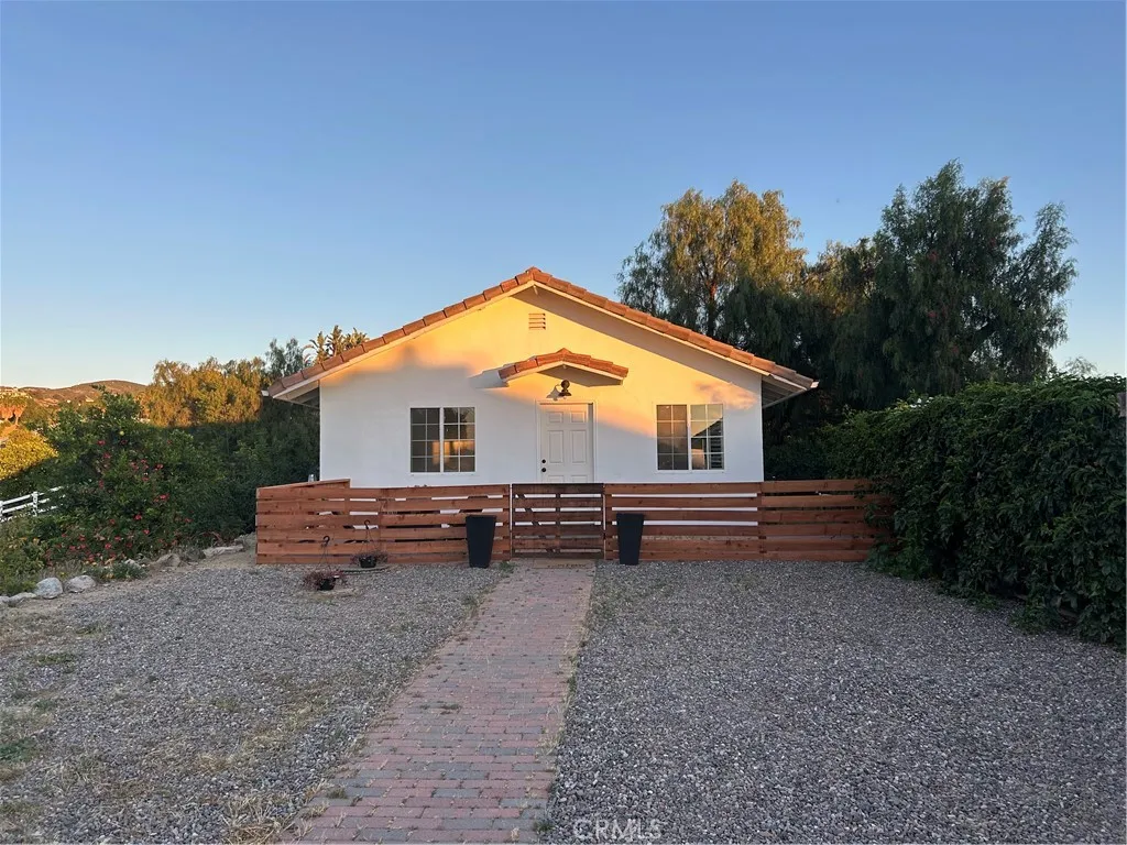 37645 Via De Los Arboles UNIT B, Temecula, CA, 92592
