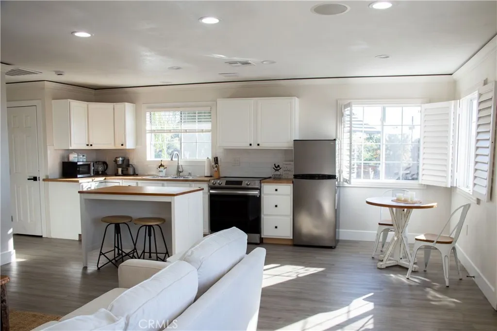 37645 Via De Los Arboles UNIT B, Temecula, CA, 92592