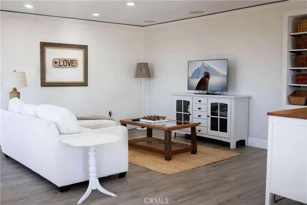 37645 Via De Los Arboles UNIT B, Temecula, CA, 92592