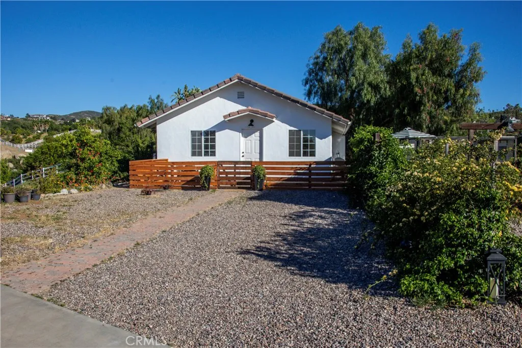 37645 Via De Los Arboles UNIT B, Temecula, CA, 92592