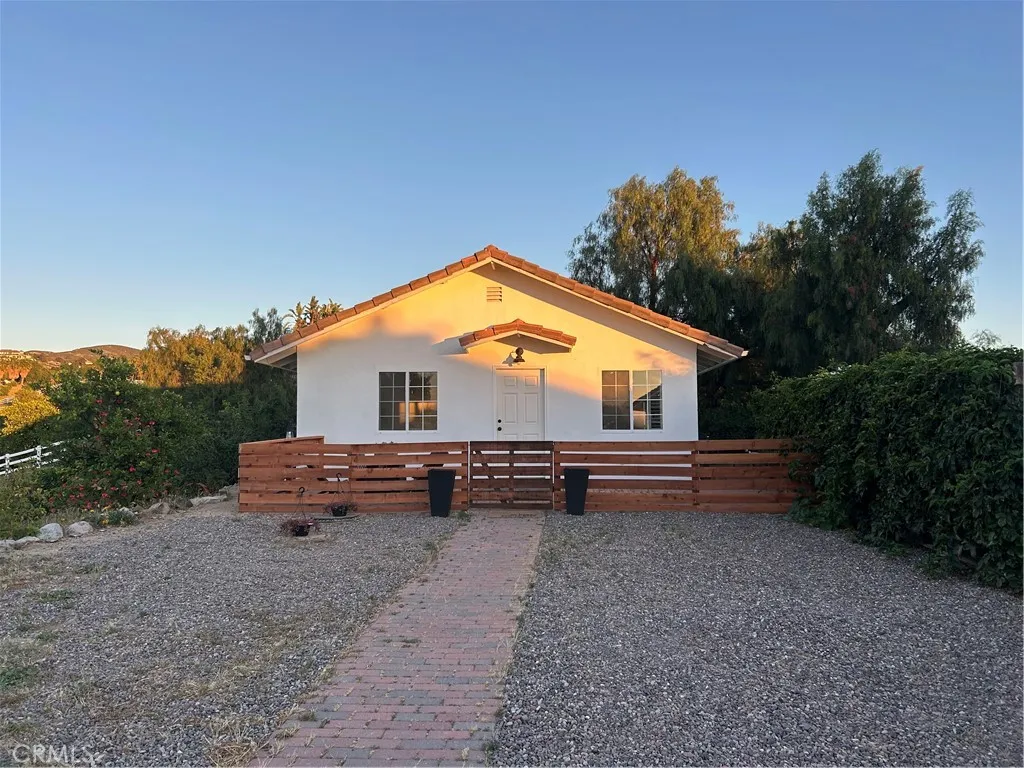 37645 Via De Los Arboles UNIT B, Temecula, CA, 92592