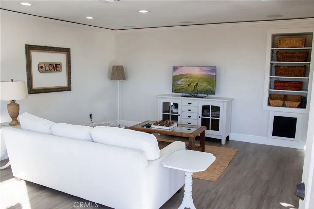 37645 Via De Los Arboles UNIT B, Temecula, CA, 92592