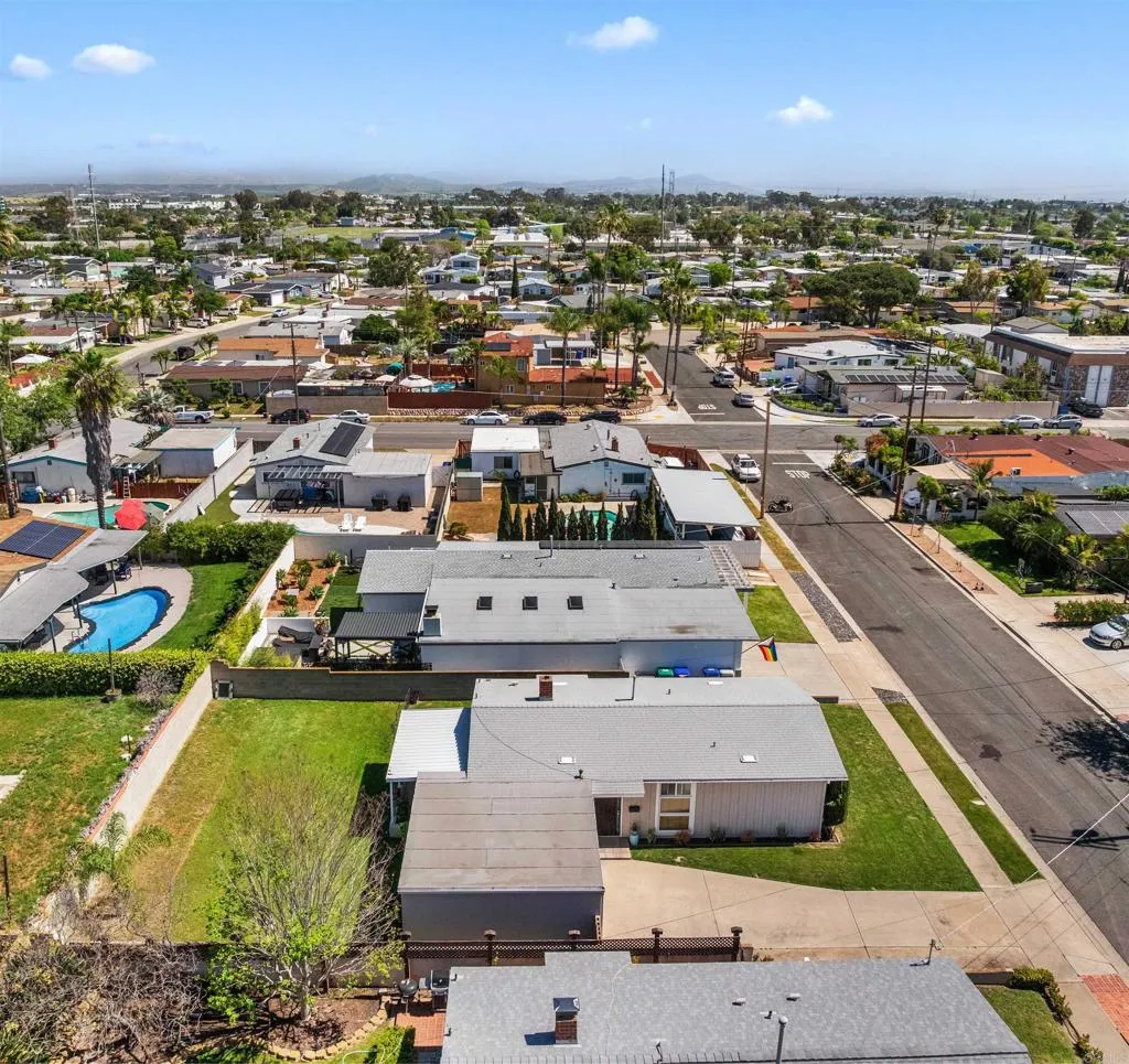 https://cdn.realtyfeed.com/cdn/127/306678443/72a127a80c790adad7e2bb750b0746c4.webp