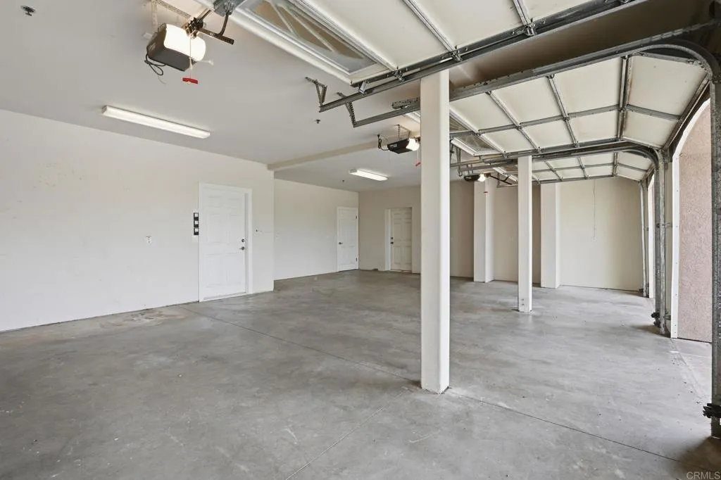 https://cdn.realtyfeed.com/cdn/127/306678450/4c34af770abaf462d820fbdccc20c1d4.webp
