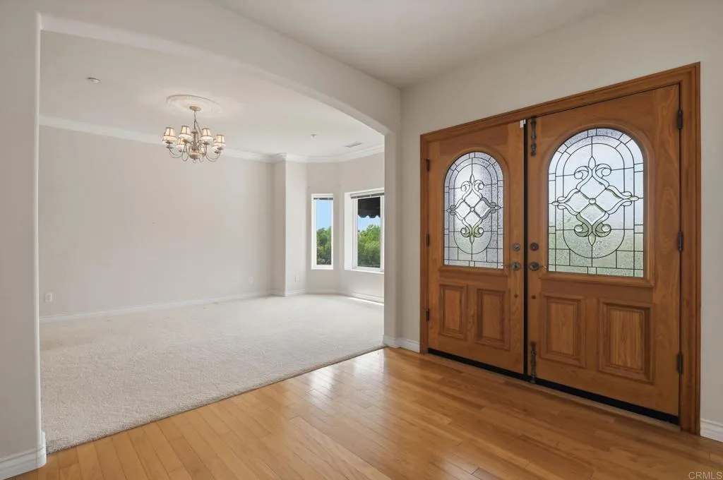 https://cdn.realtyfeed.com/cdn/127/306678450/6b6cabf238e14e5a759c9e586e3bc63f.webp