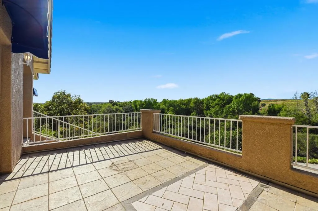 https://cdn.realtyfeed.com/cdn/127/306678450/81b3f440984d05f294dc3a3bfaf64c97.webp