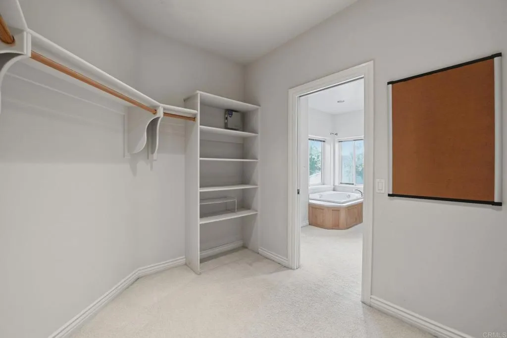 https://cdn.realtyfeed.com/cdn/127/306678450/e065e505e7776ade8bb99f9012825048.webp