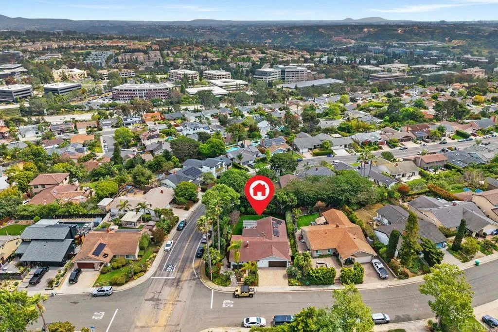 https://cdn.realtyfeed.com/cdn/127/306678453/5e00c9e66c59e1624d967f4e395780ab.webp