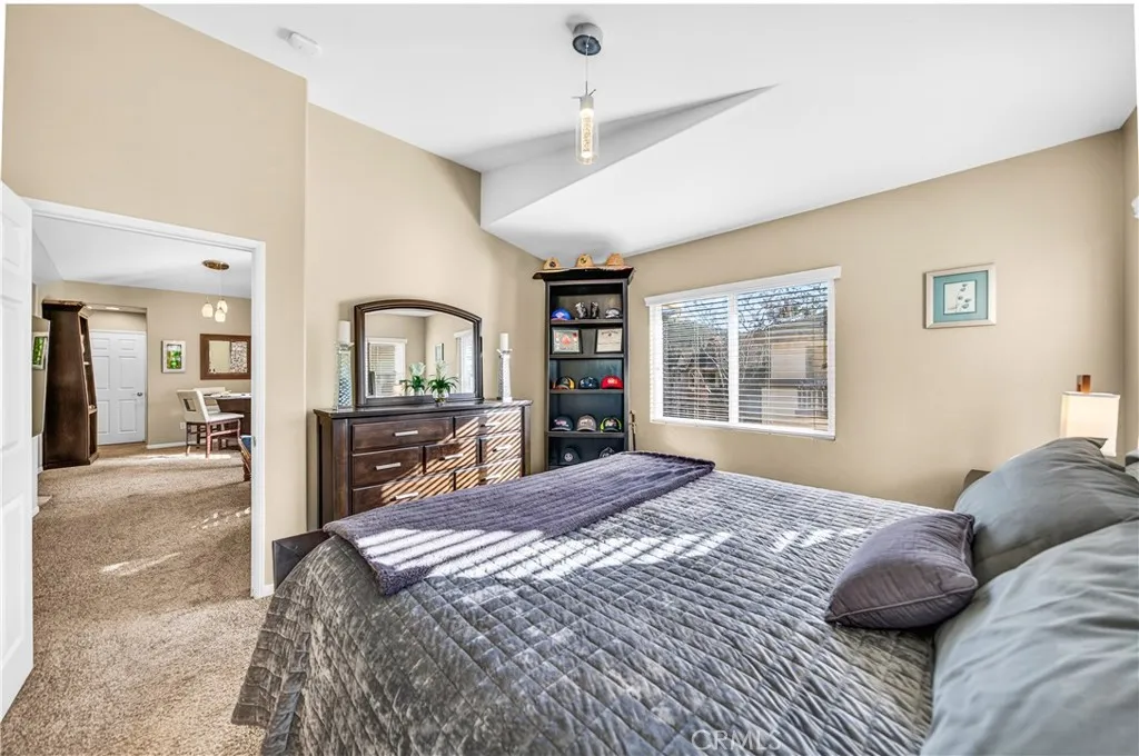 https://cdn.realtyfeed.com/cdn/127/306678486/133d067026d808affb157d6967f8463f.webp