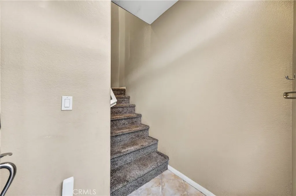 https://cdn.realtyfeed.com/cdn/127/306678486/44ca2ed21a84f1959773521bda2f6bd3.webp